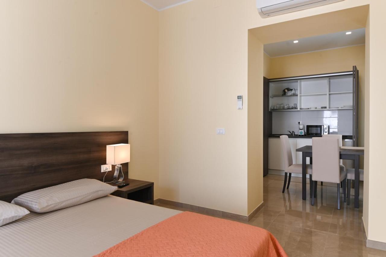 Adria Luxury Residence - Centro Triest Exterior foto
